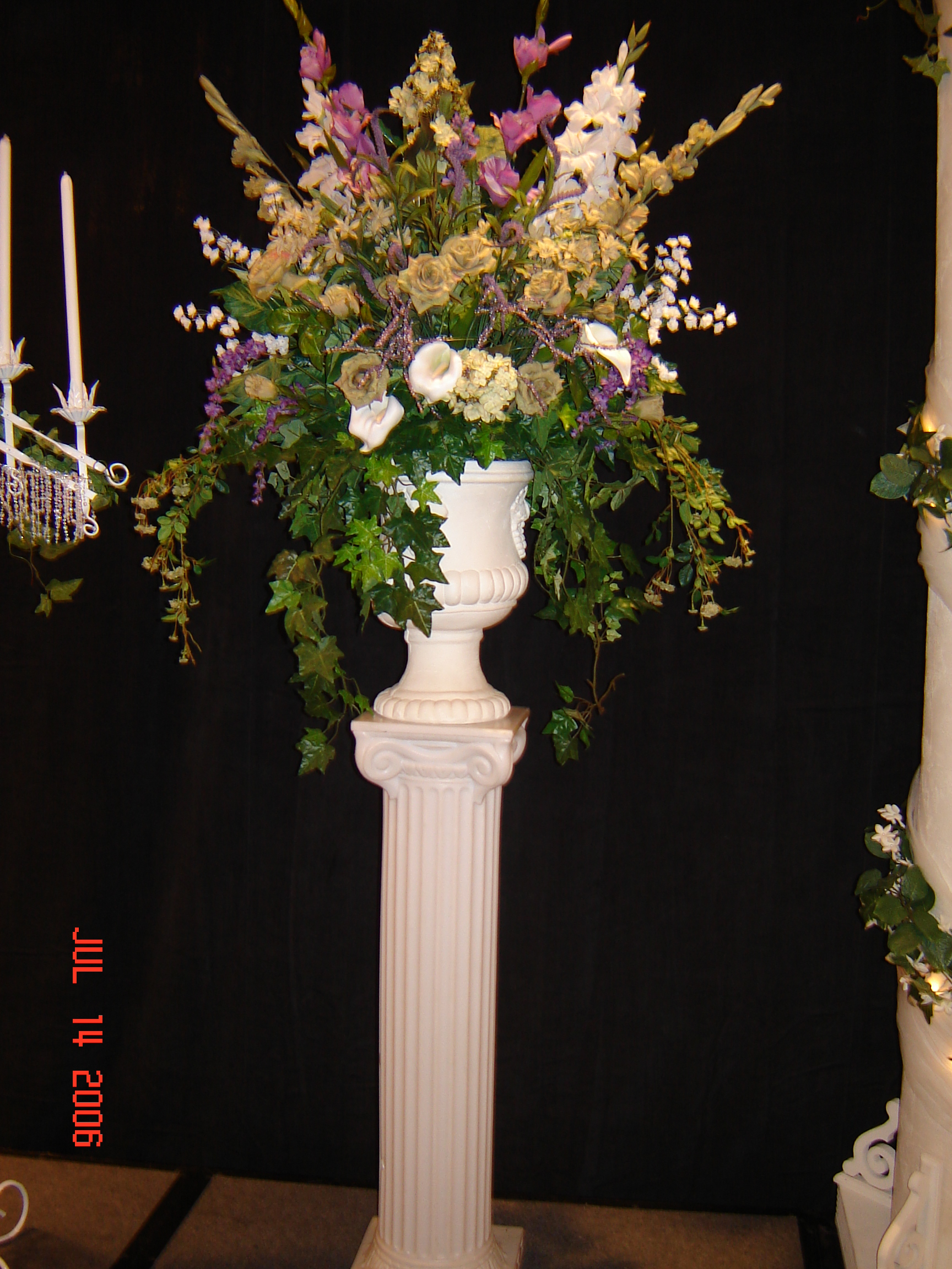 Simply Elegant Weddings Flower Arrangements