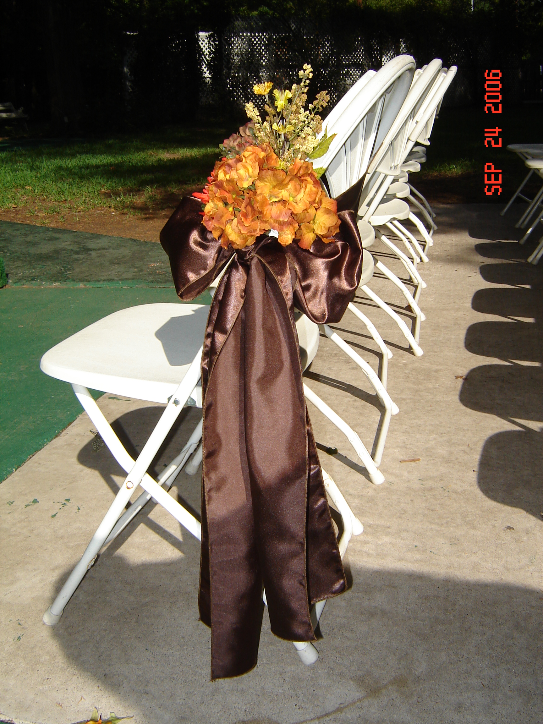 Simply Elegant Weddings, flowers, silk flowers, silk bouquets, corsages