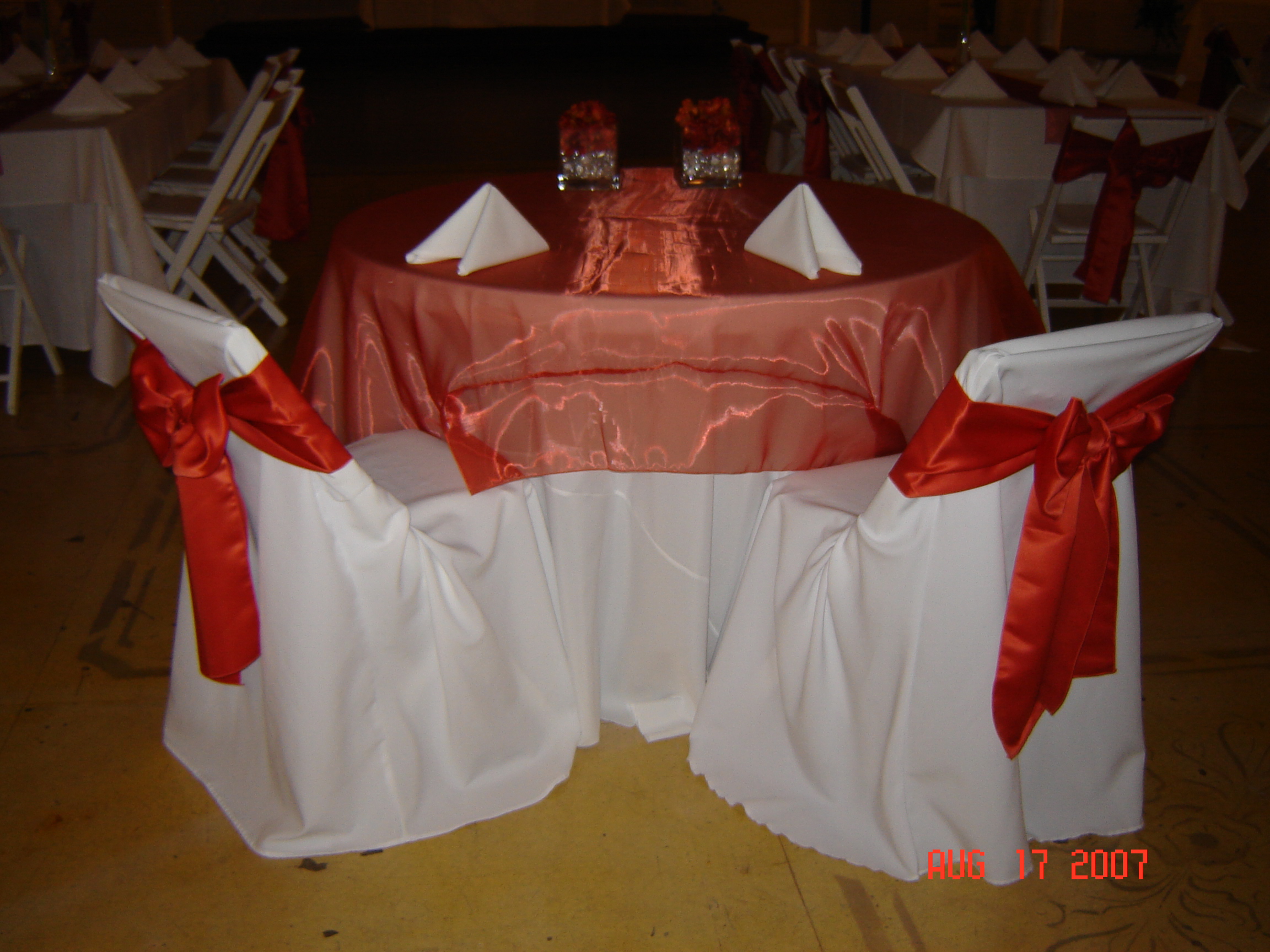 Simply Elegant WeddingsLinen rentals, Fort Worth, Dallas, nationwide
