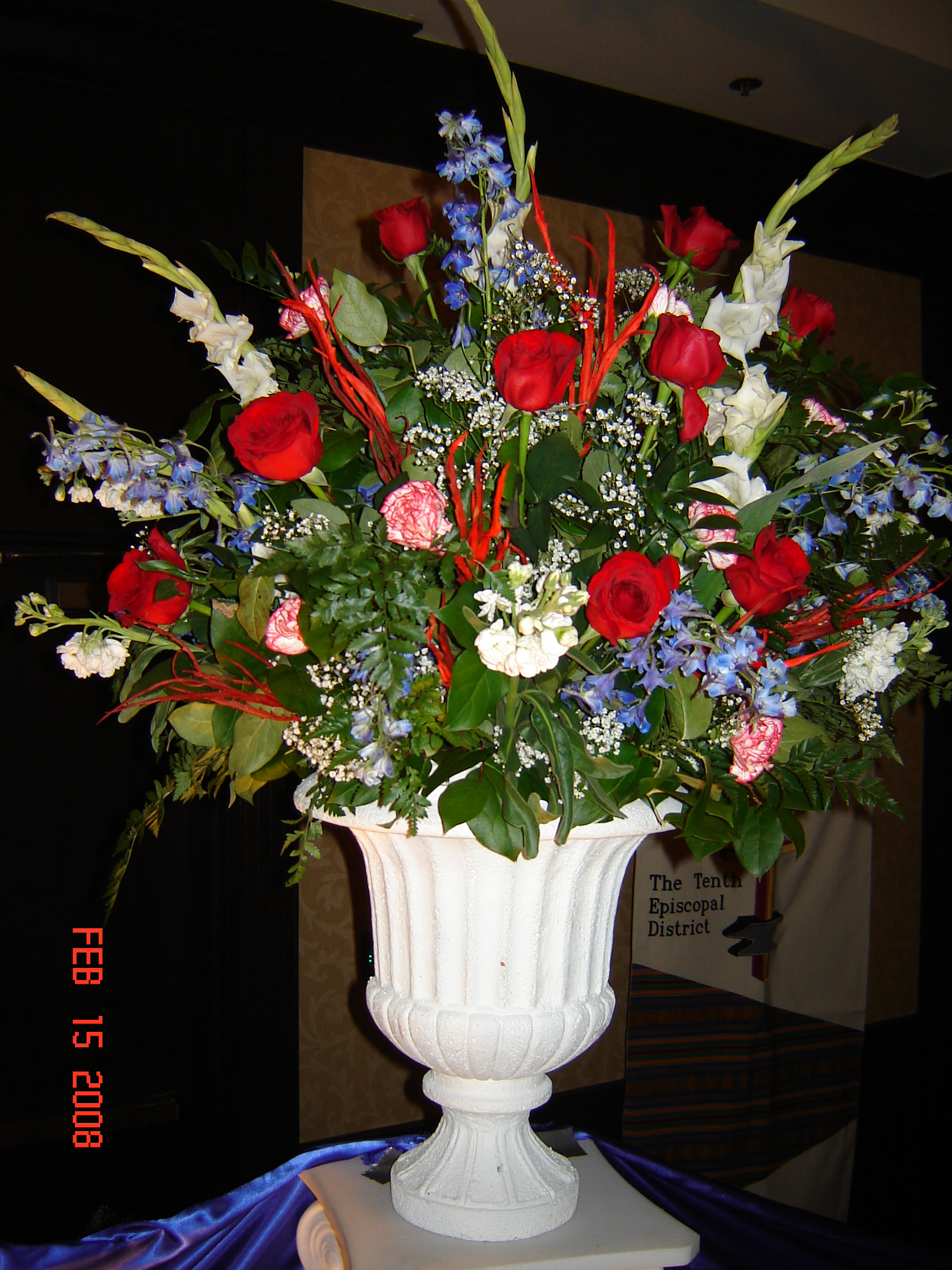 Simply Elegant Weddings Flower Arrangements