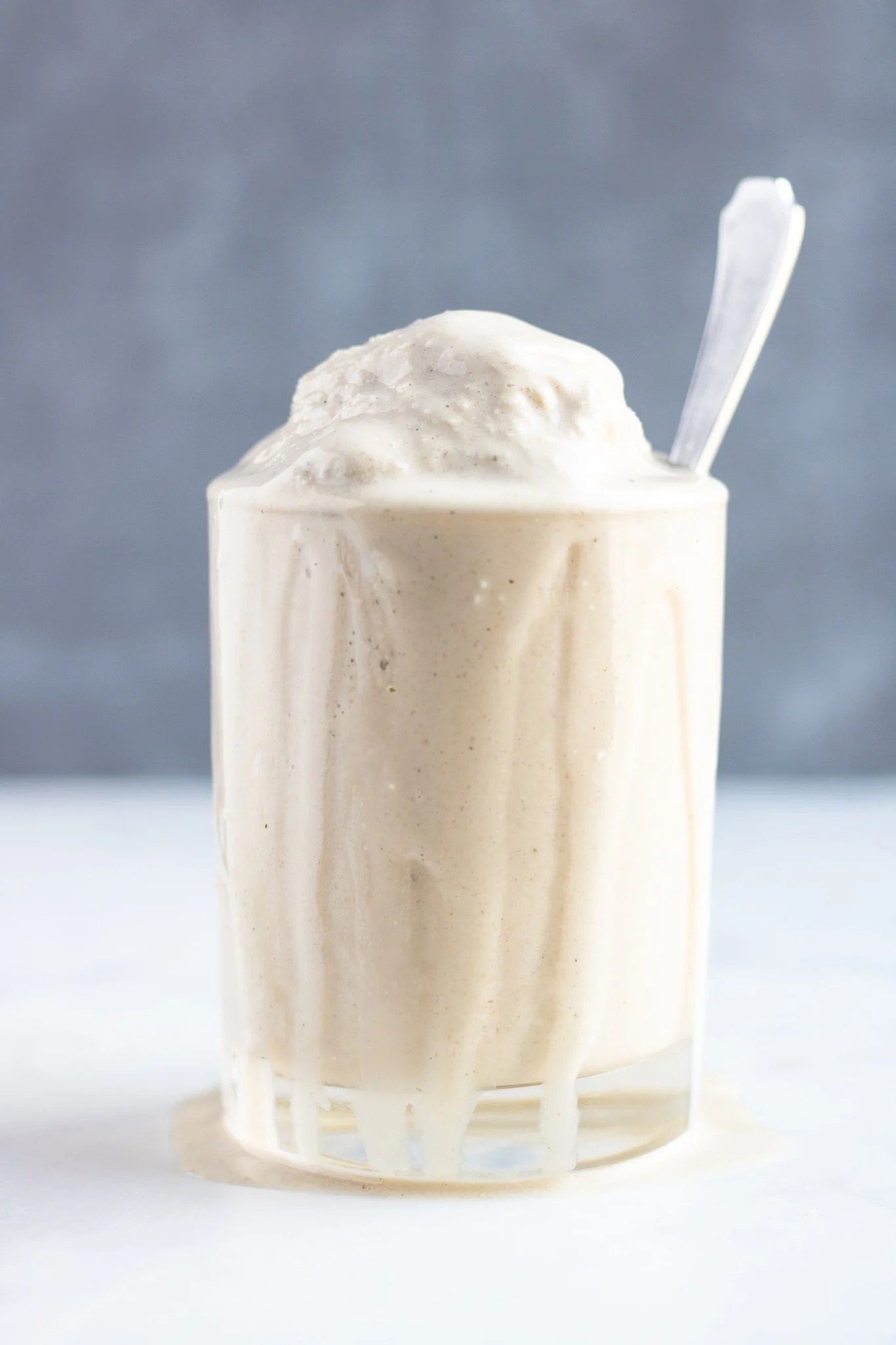 Vanilla Protein Milkshake (Dairy Free, Paleo) Simply Jillicious