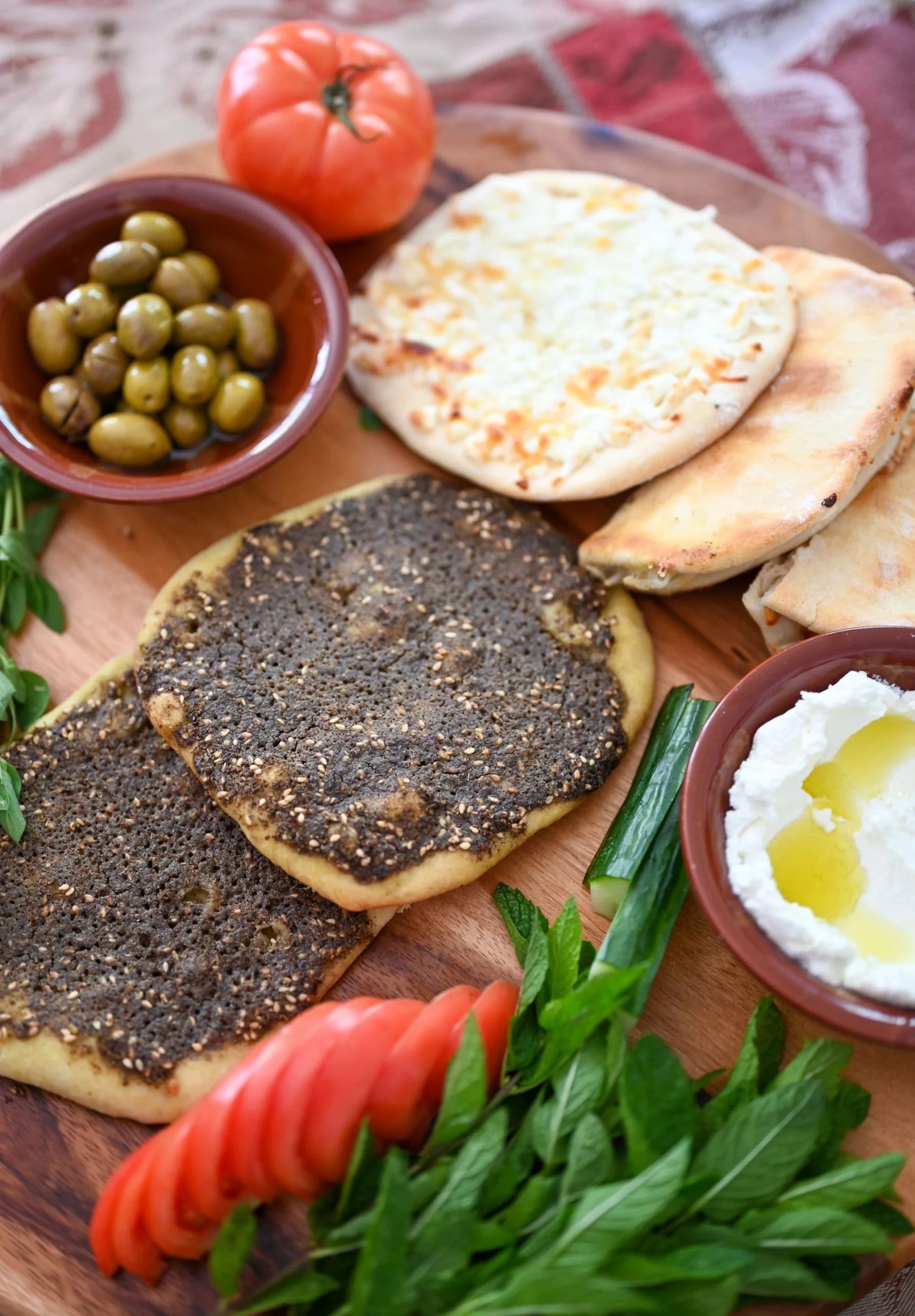 Manakeesh Simply Lebanese