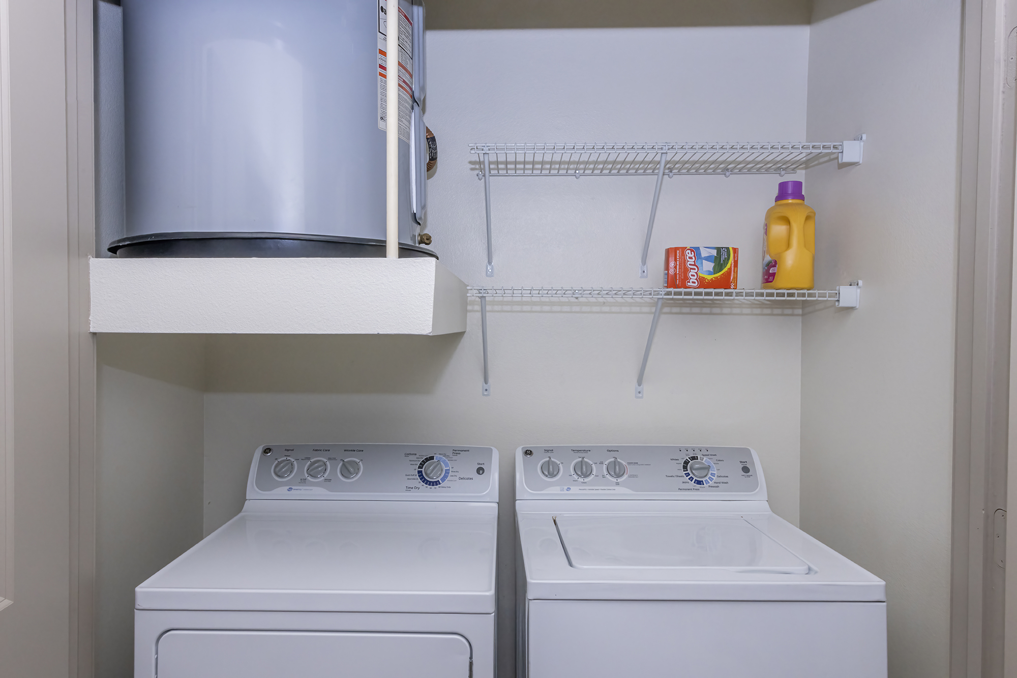 Apt Features Brick Row Apartments Plano Richardson, TX