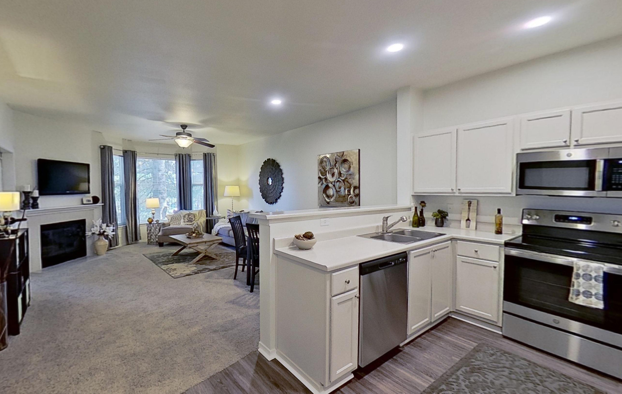 Apt Features Cascade Summit Parker Crest West Linn, OR