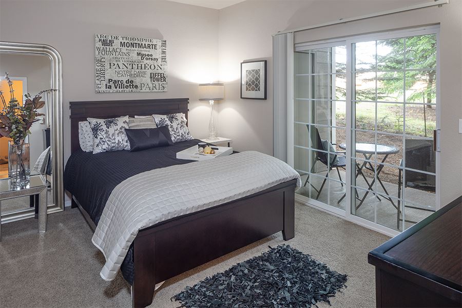 Gallery Lake Oswego Townhomes West Linn, OR Cascade Summit