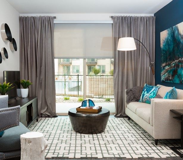 Tour the Gallery Addison at Kramer Station