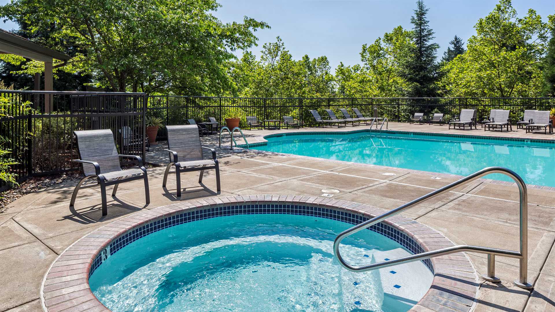 West Linn, OR Townhomes and Apartments For Rent Cascade Summit