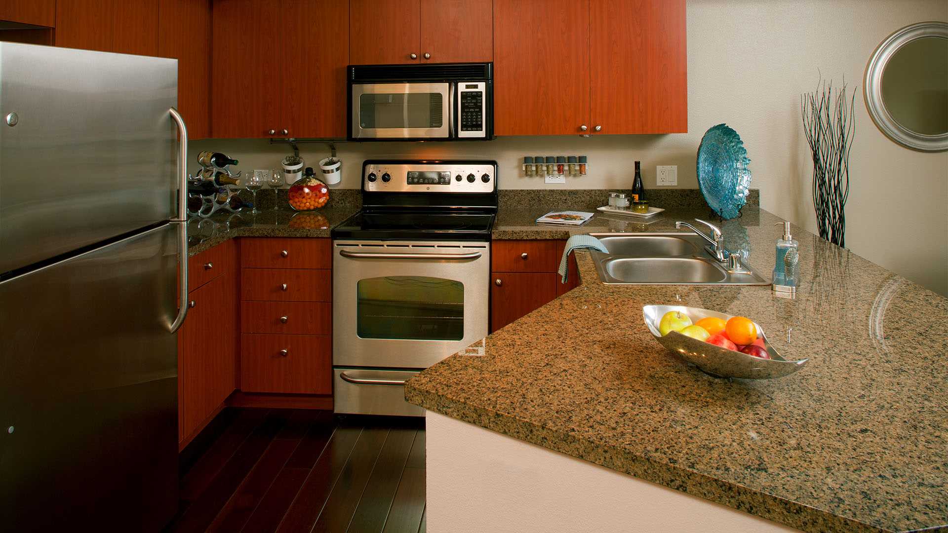 Seattle Apartments in WA Neptune SLU Apartments