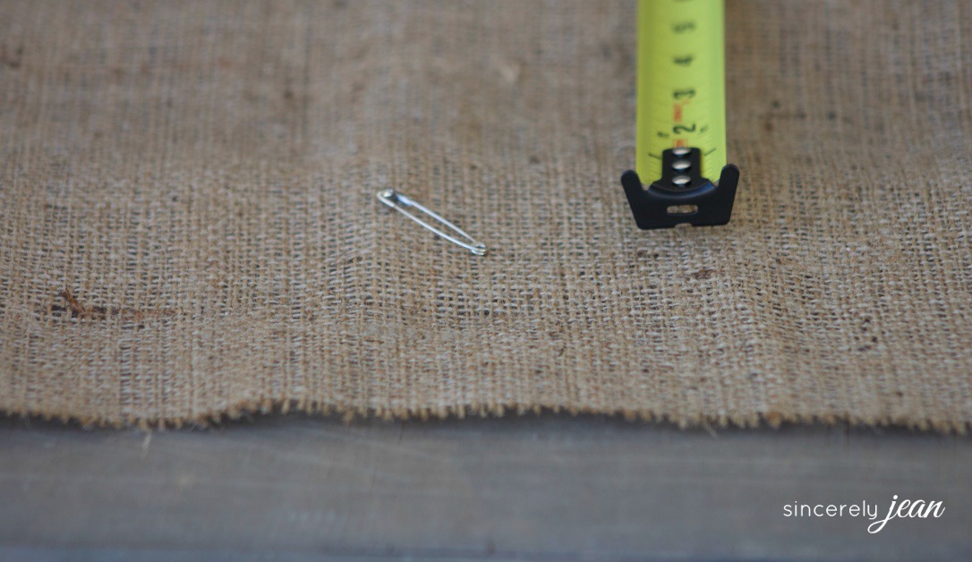How to Correctly Cut Burlap and Keep it from Unraveling Sincerely Jean