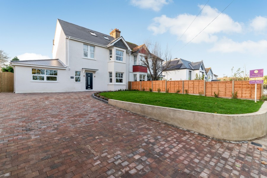 Rothsey, Orpington, Chelsfield Lane Sinclair Hammelton