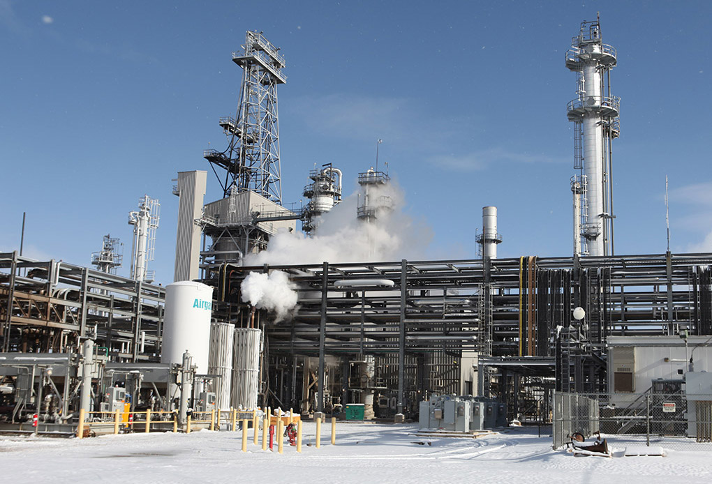 Refineries Sinclair Oil Corporation