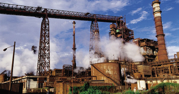 Trabajadores de siderúrigca ArcelorMittal toman planta en México