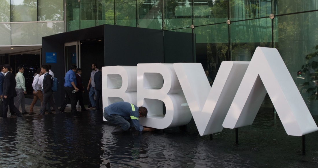 Usuarios reportaron fallas en el sistema de de bancos, cajeros y aplicación . La Aplicacion De Bbva Falla 4 Dias Despues Del Ultimo Reporte No Sirven Ni Ventanillas Dicen En Redes Sinembargo Mx