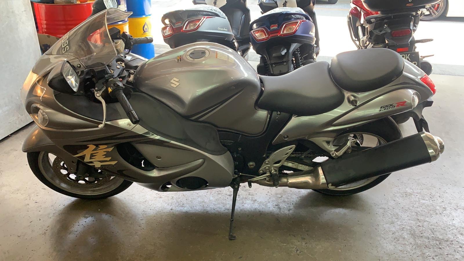 Suzuki Hayabusa COE 30/09/2030 Class 2 Motorcycles