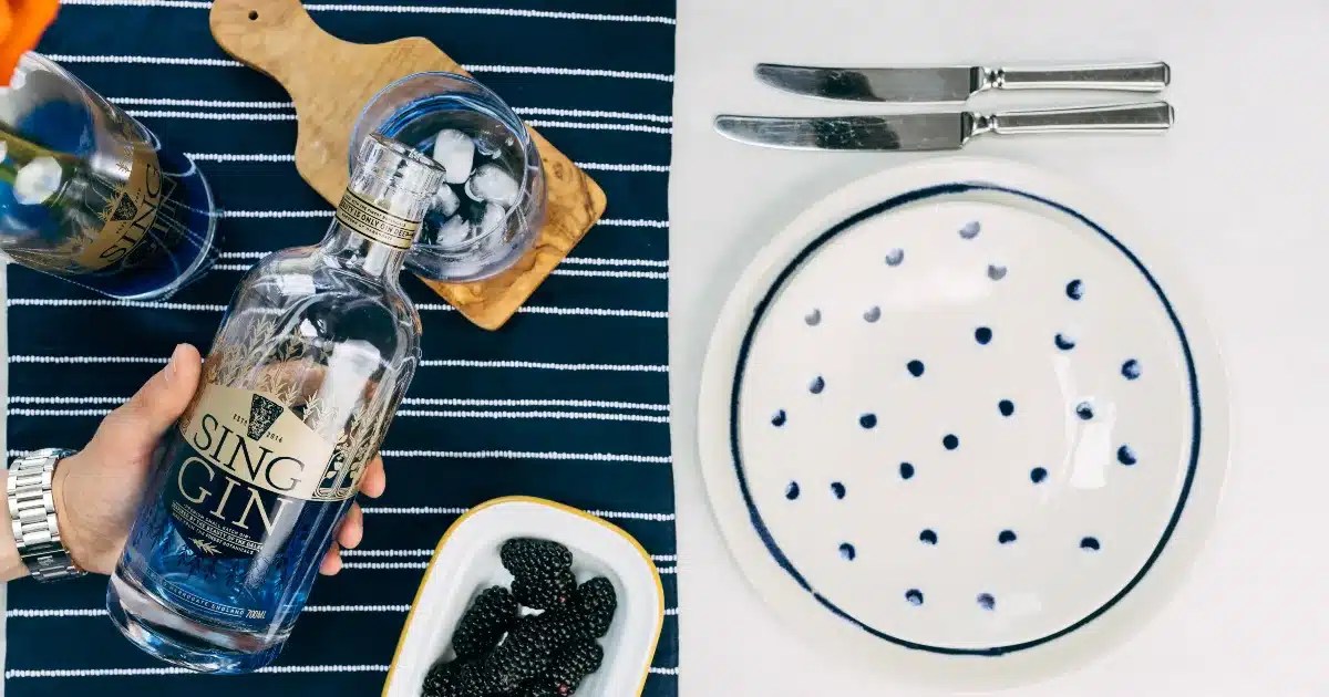 Easy Homemade Gin What Does Gin Taste Like? 2023 AtOnce