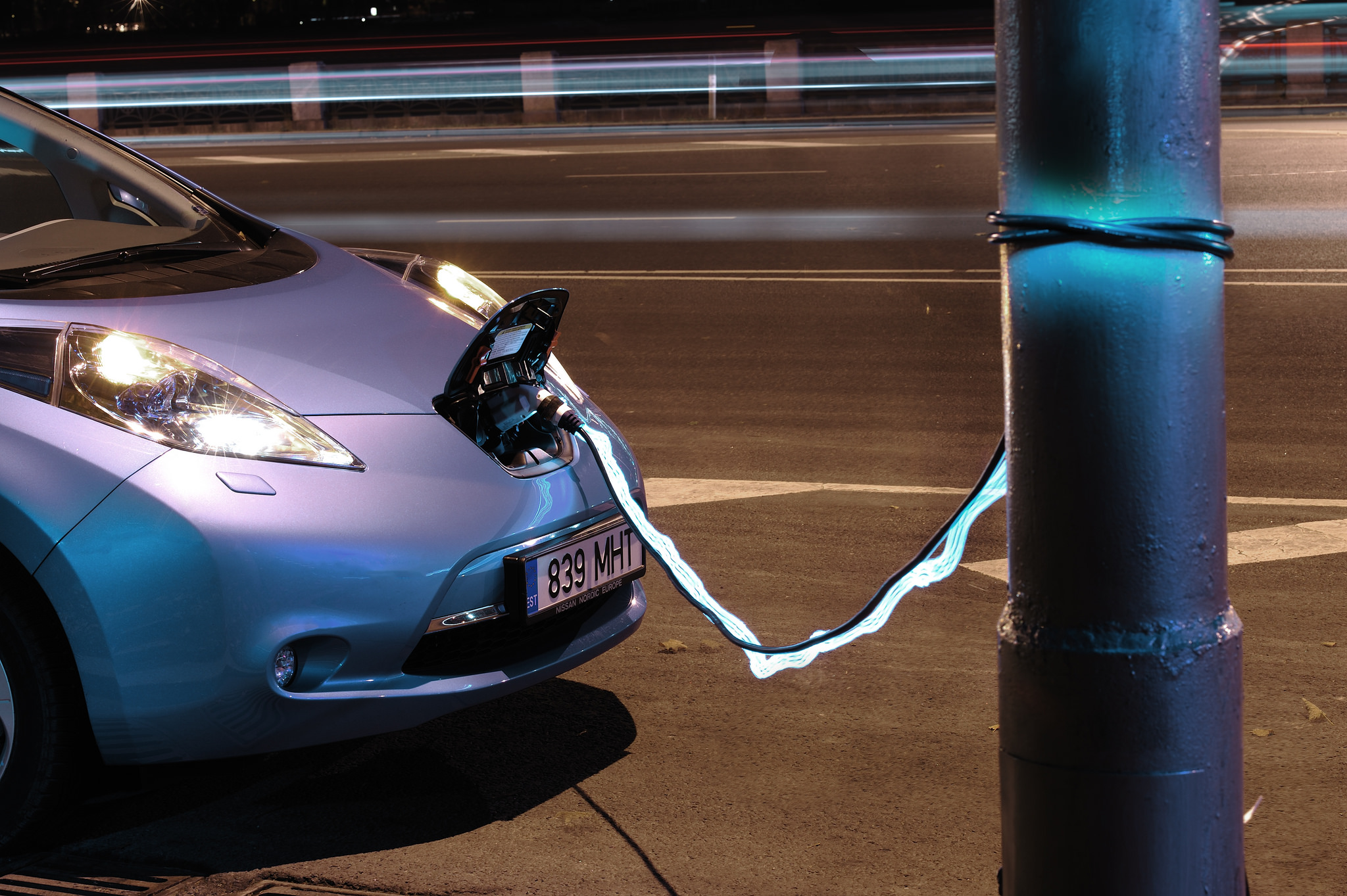 Electric Cars in Singapore Yes or No? Singtech Singapore
