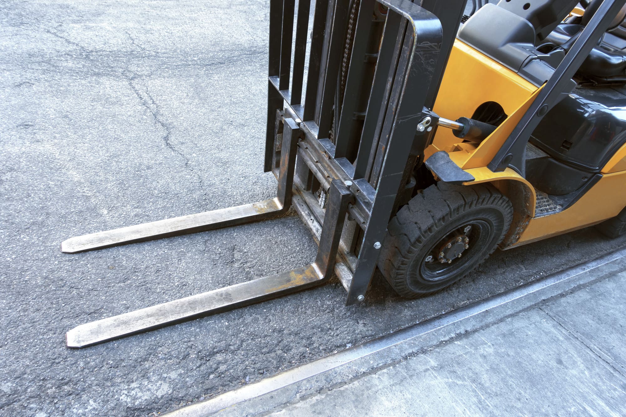 How Much Do Repairs for a Forklift Cost? Superior Industrial Products
