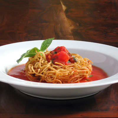 Fried Spaghetti with a Roasted Tomato Sauce - SippitySup