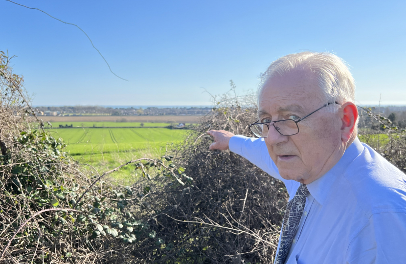WORTHING HERALD Health and Plenty from Land and Sea Sir Peter Bottomley