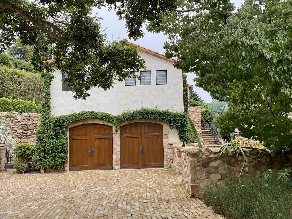 Siteline 1999 Mediterranean Sells for 4.5 Million Off Initial Ask