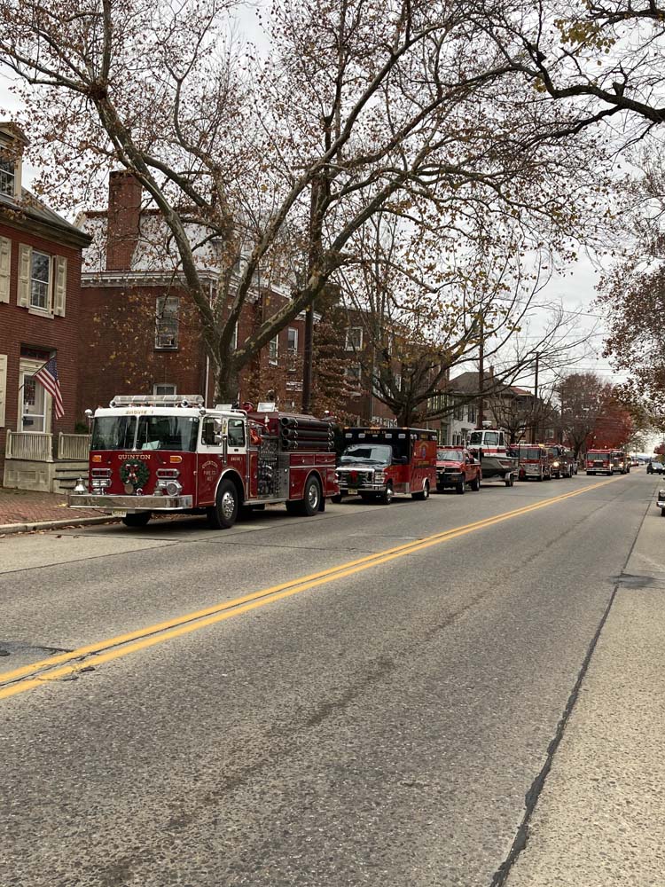 2021 Salem Christmas Parade South Jersey Region ﻿Antique Automobile