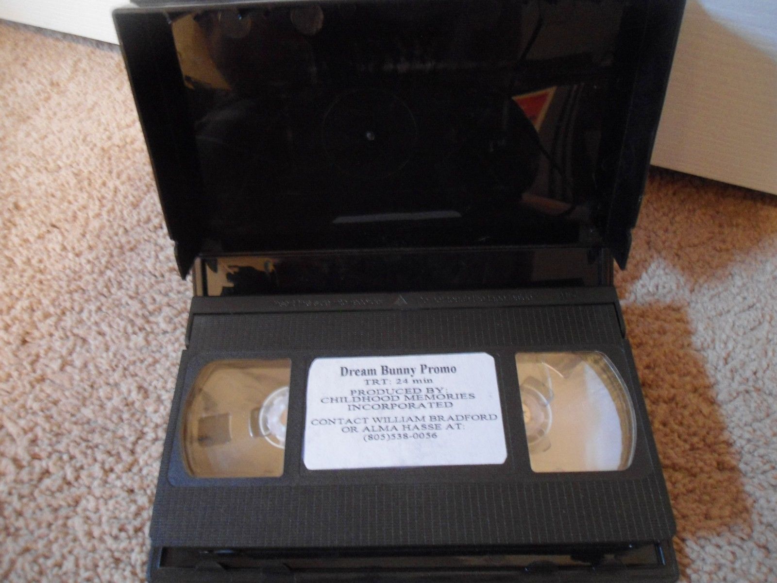 SkaryguyVideo DREAM BUNNY VHS * Cult * Weird Disturbing Failed Children