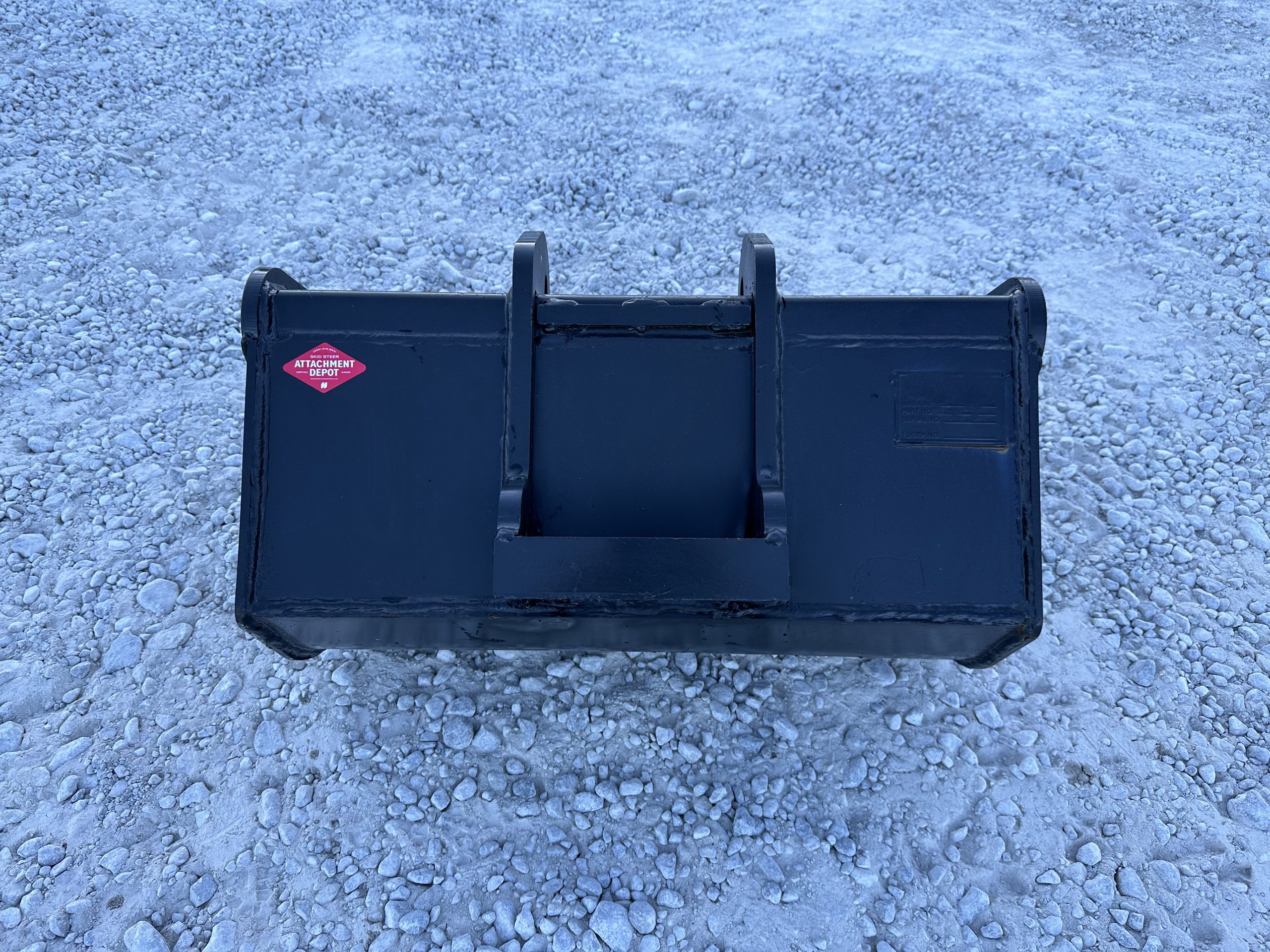 30″ Ditching Excavator Bucket with BOE Fits Bobcat ESeries and 435