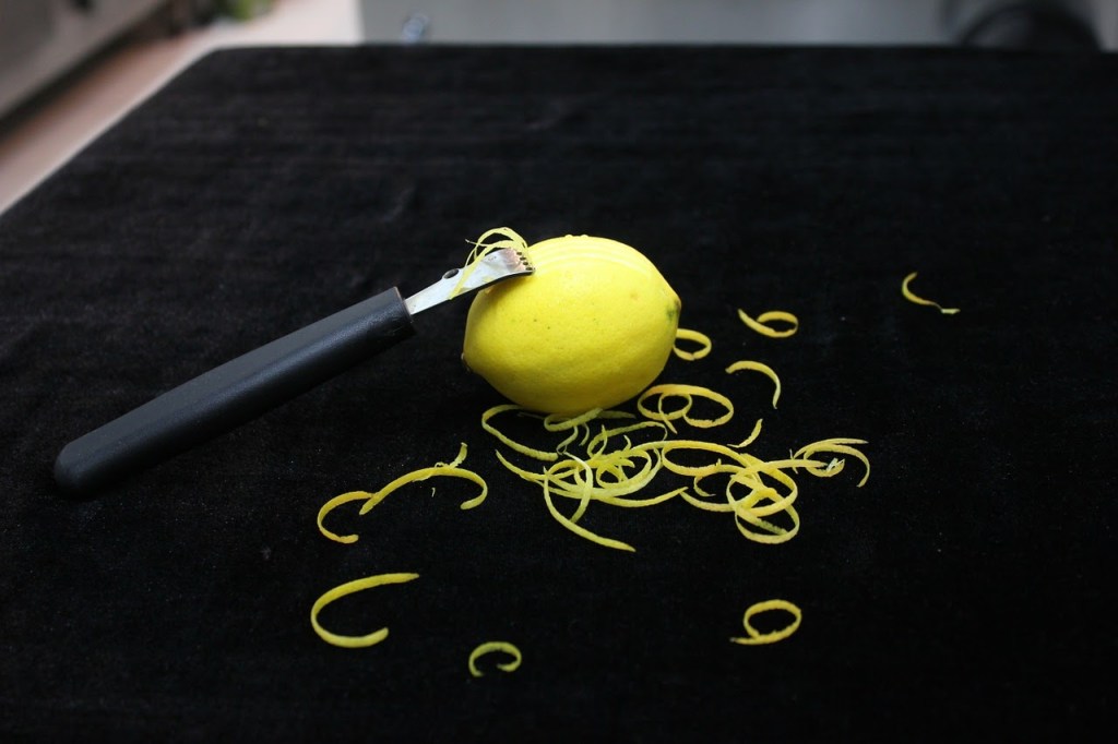 How to Zest a Lemon and Substitutes for Lemon Zest Skillshare Blog