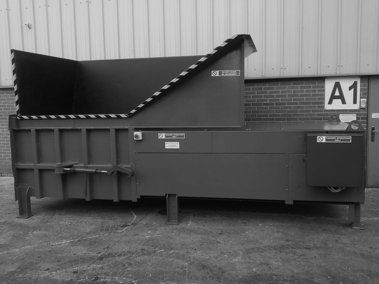 Compactor Machines Waste Equipment Rentals_greyscale Skip Units