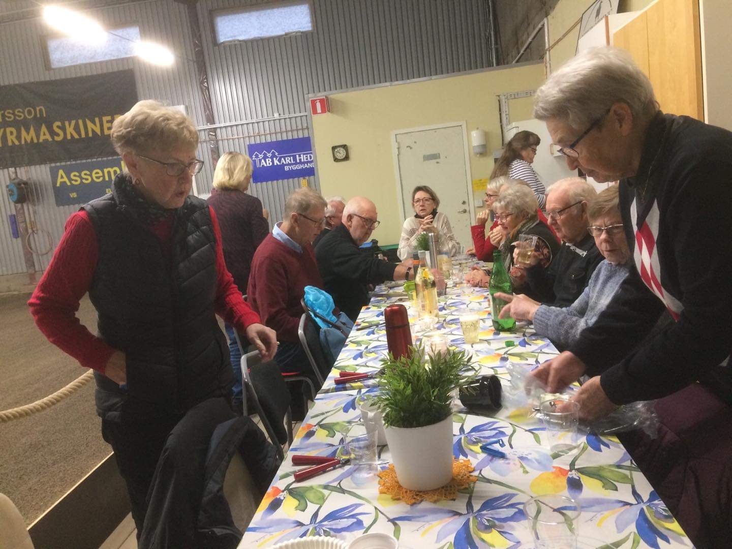Boulegänget samlades till avslutning för året med lite festligt att äta.