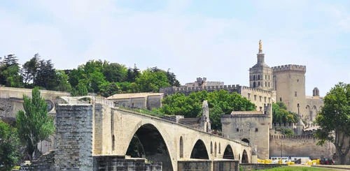 Provence Reisen Traumhafte Landschaften genießen