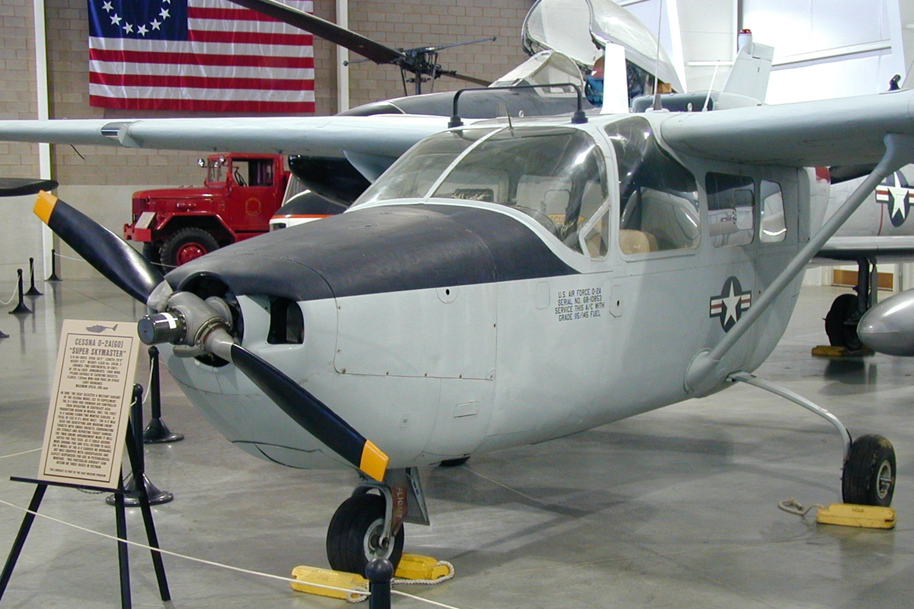 Cessna GO2A Super Skymaster, Two tandemengine twoseat highwing