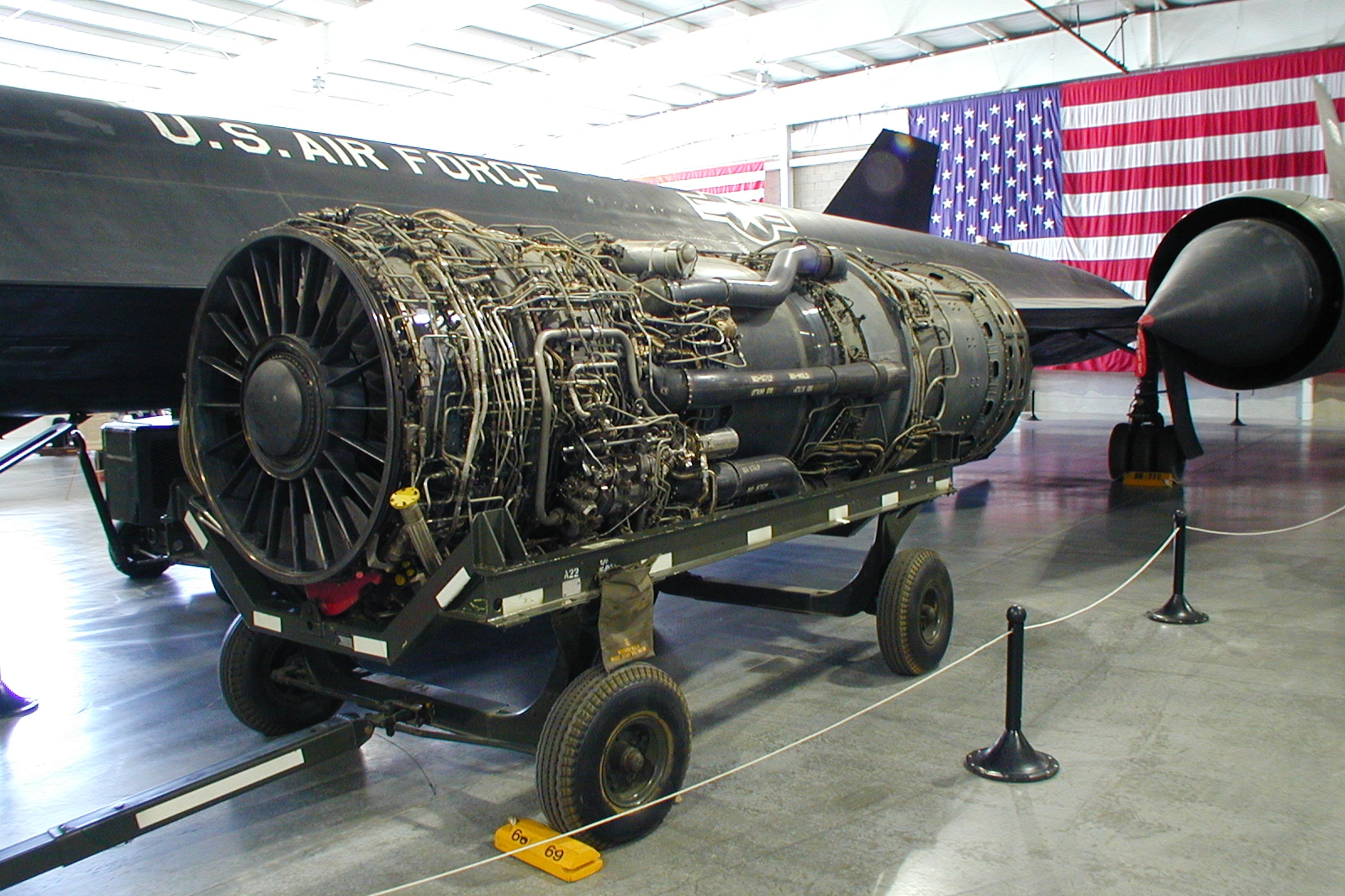 Pratt & Whitney JT-11 Mach 3+ jet engine (J58)