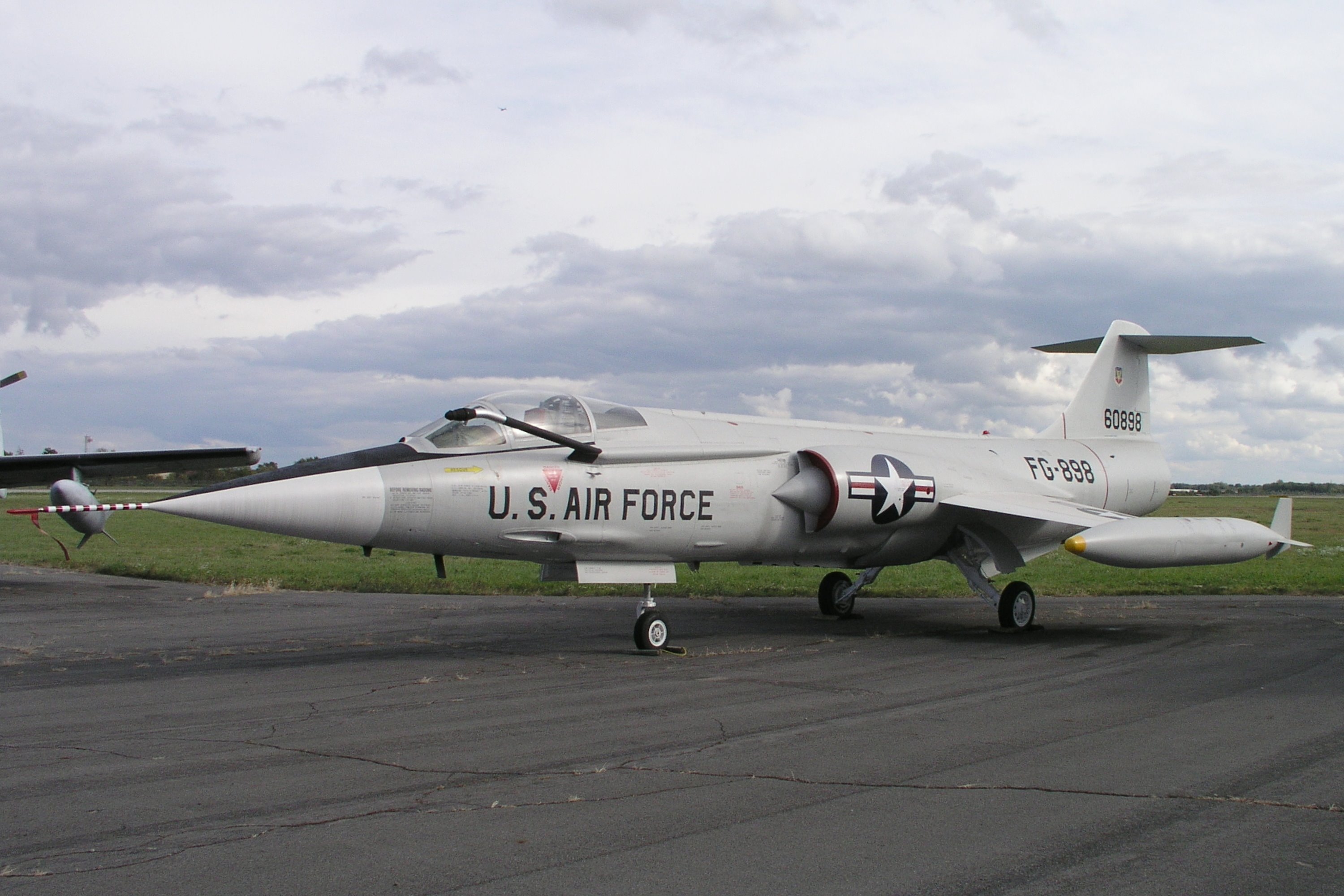 Fly navy, Lockheed, Usaf