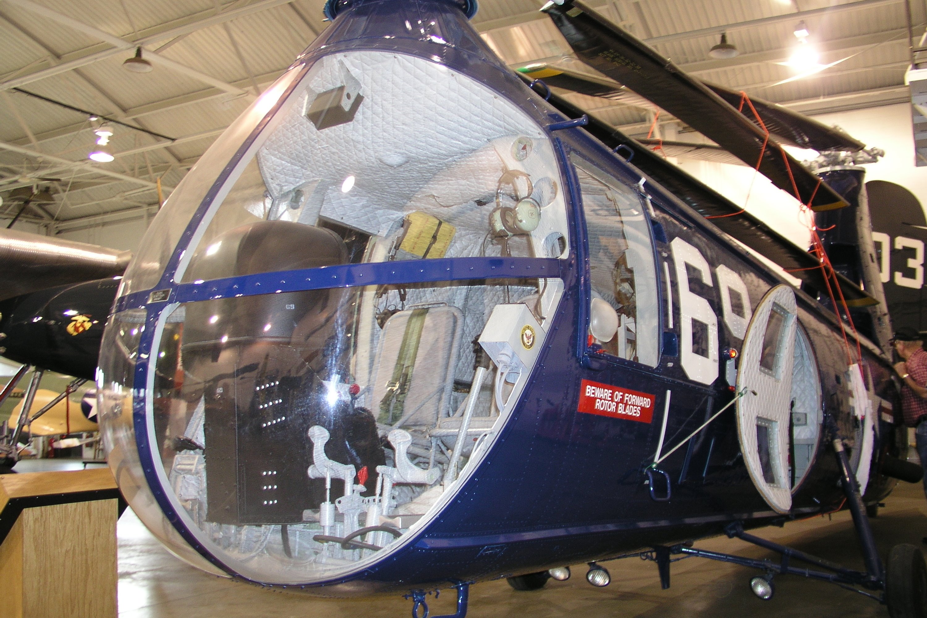 Piasecki HUP3 Retriever, USN tandemrotor utility helicopter