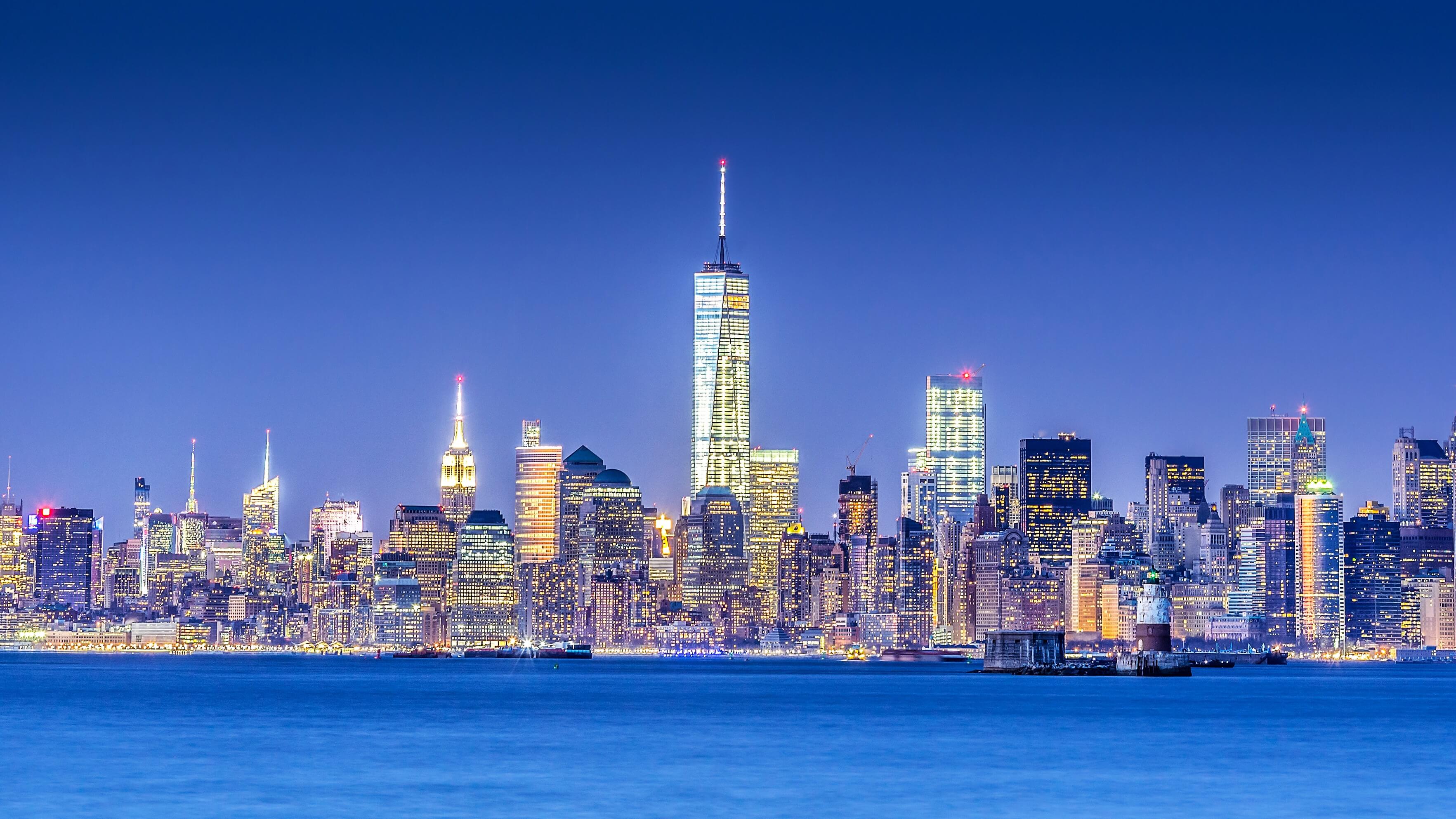 New York City Manhattan downtown skyline Skyview