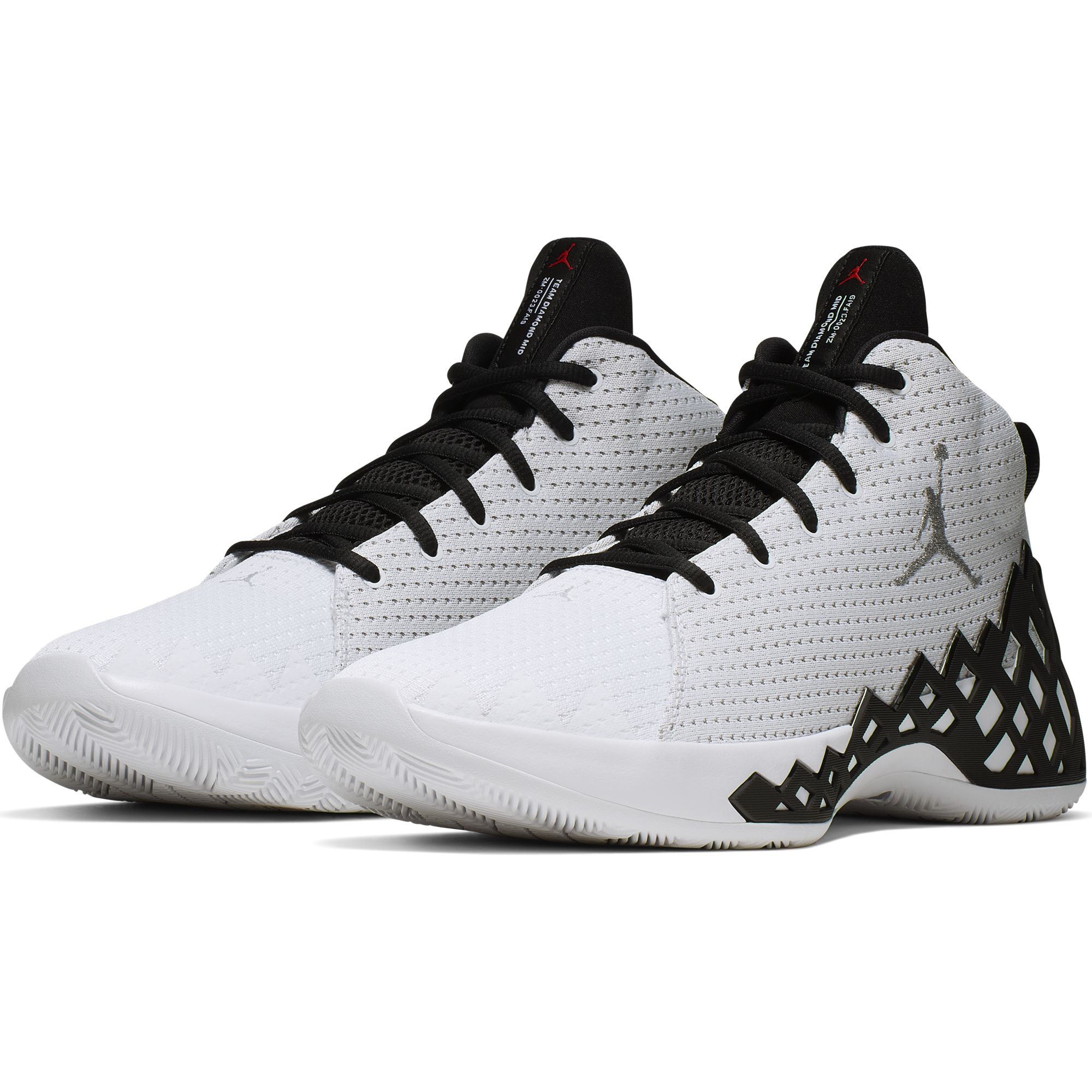 Баскетбольные кроссовки Jordan Jumpman Diamond Mid CI1204100