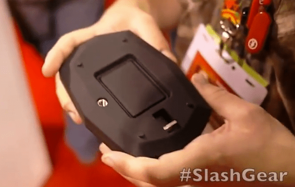 Outdoor Technologies Turtle Shell bluetooth speaker hands-on - SlashGear