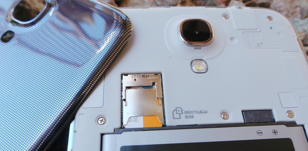 Galaxy Note 5 might have microSD card slot after all SlashGear