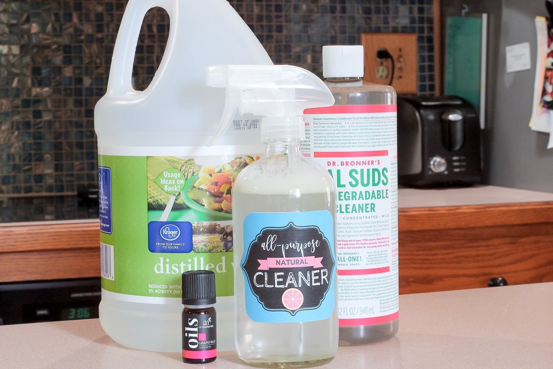 DIY AllPurpose Cleaner + The Best Essential Oils For Cleaning