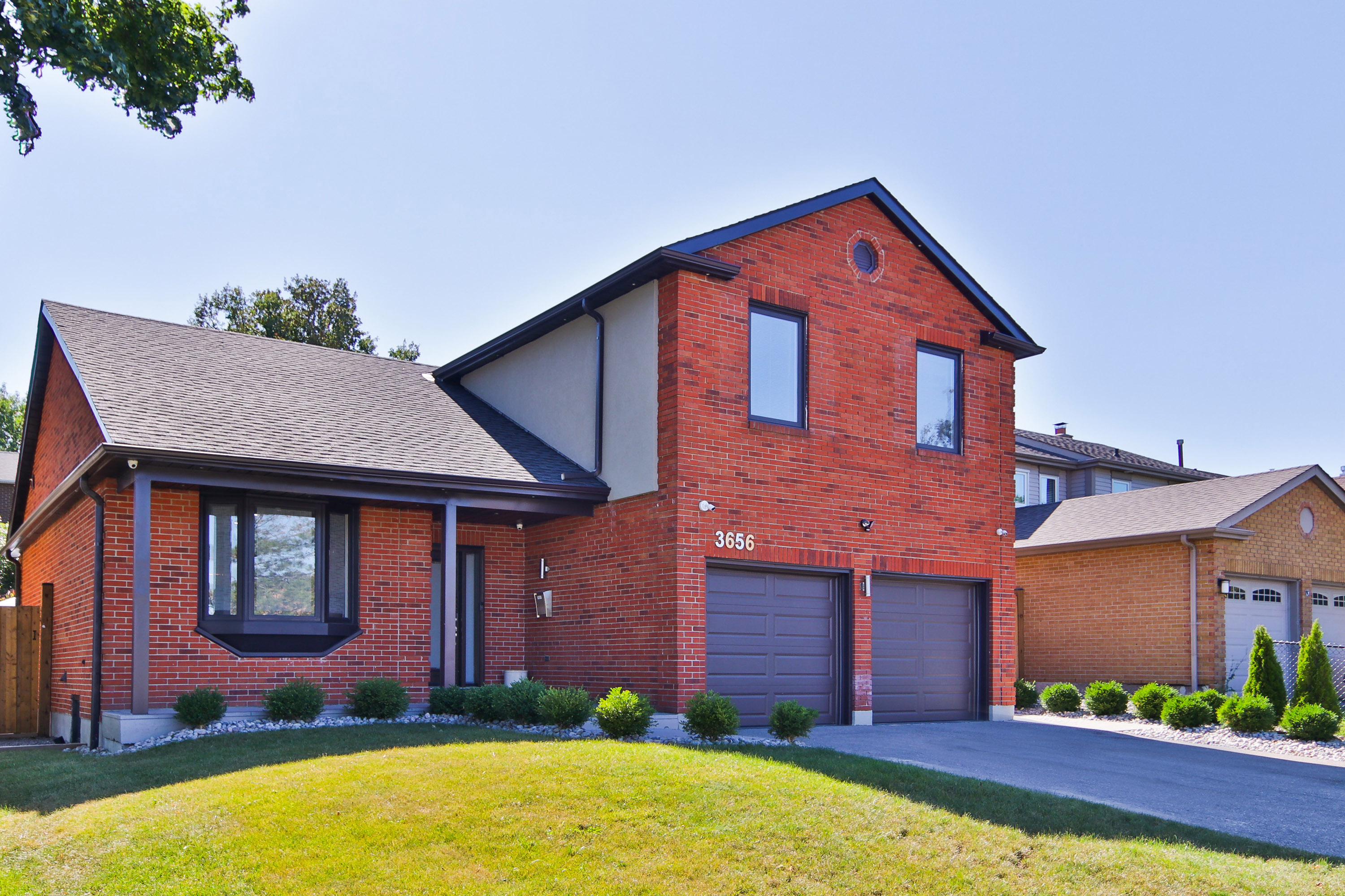 Slideshow PropertySpaces 3656 Sawmill Valley Drive, Mississauga