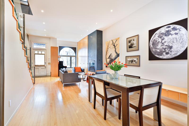 Slideshow PropertySpaces 284 Borden Street, Toronto, ON, Canada