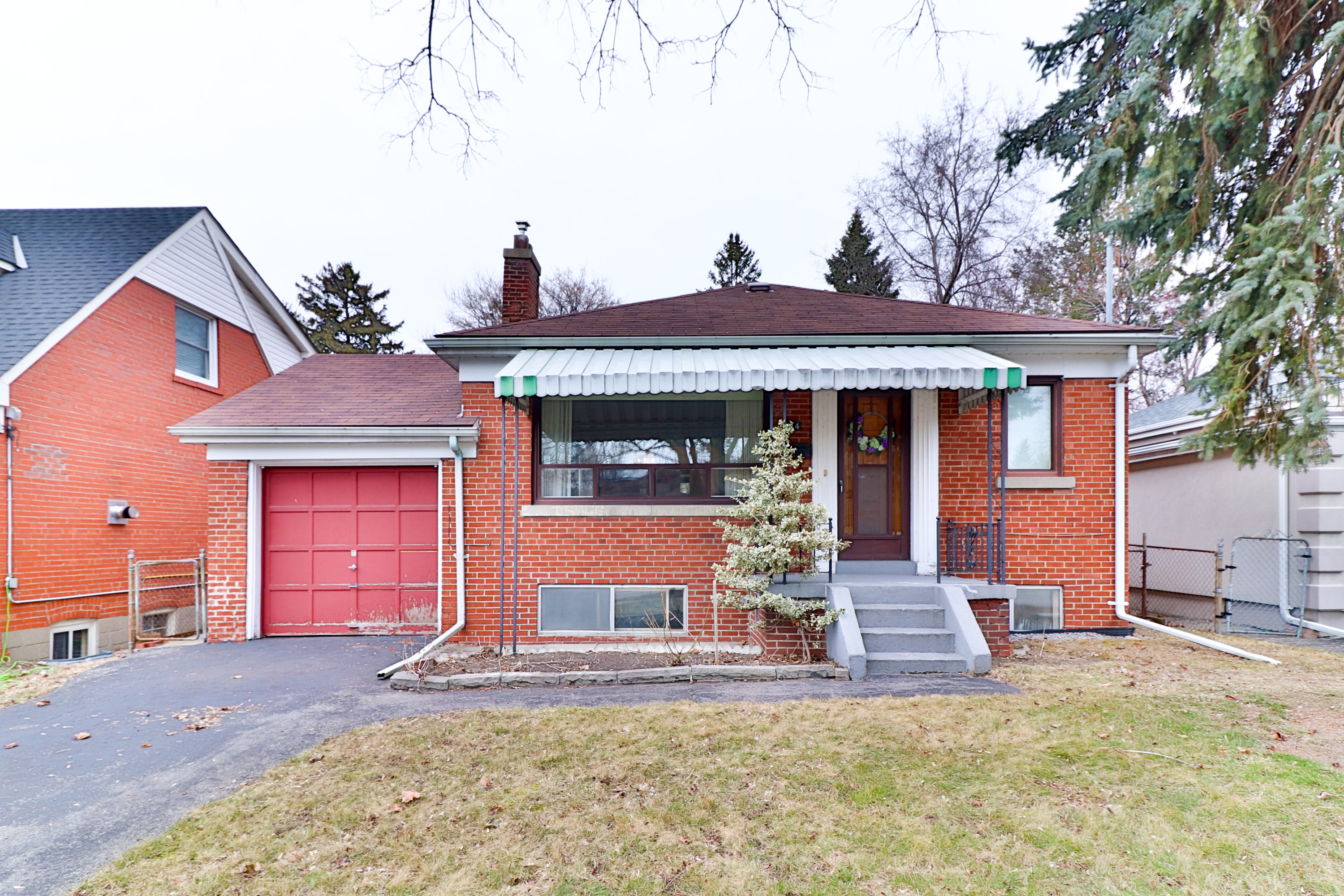 Slideshow PropertySpaces 194 Berry Road, Etobicoke, ON, Canada