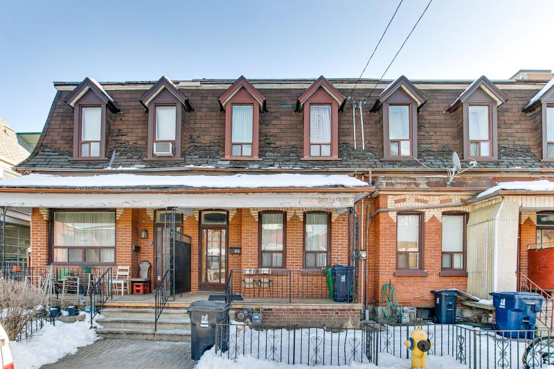 Slideshow PropertySpaces 211 Osler Street, Toronto, ON, Canada