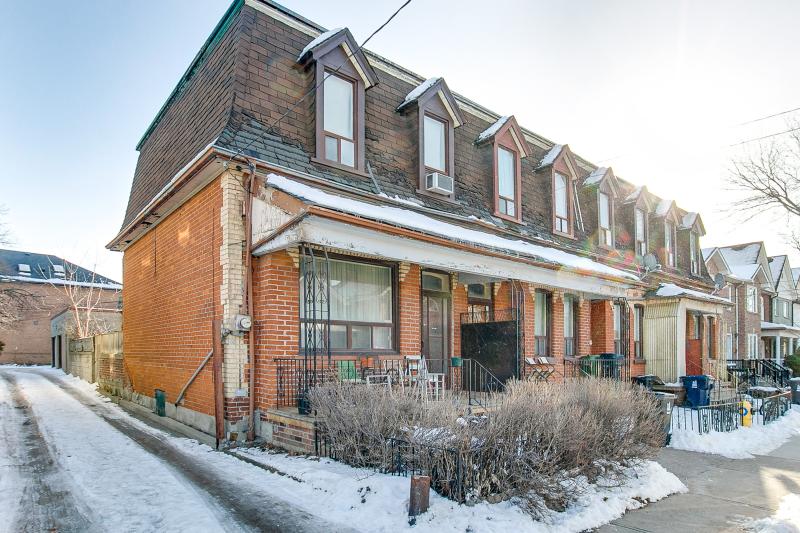 Slideshow PropertySpaces 211 Osler Street, Toronto, ON, Canada