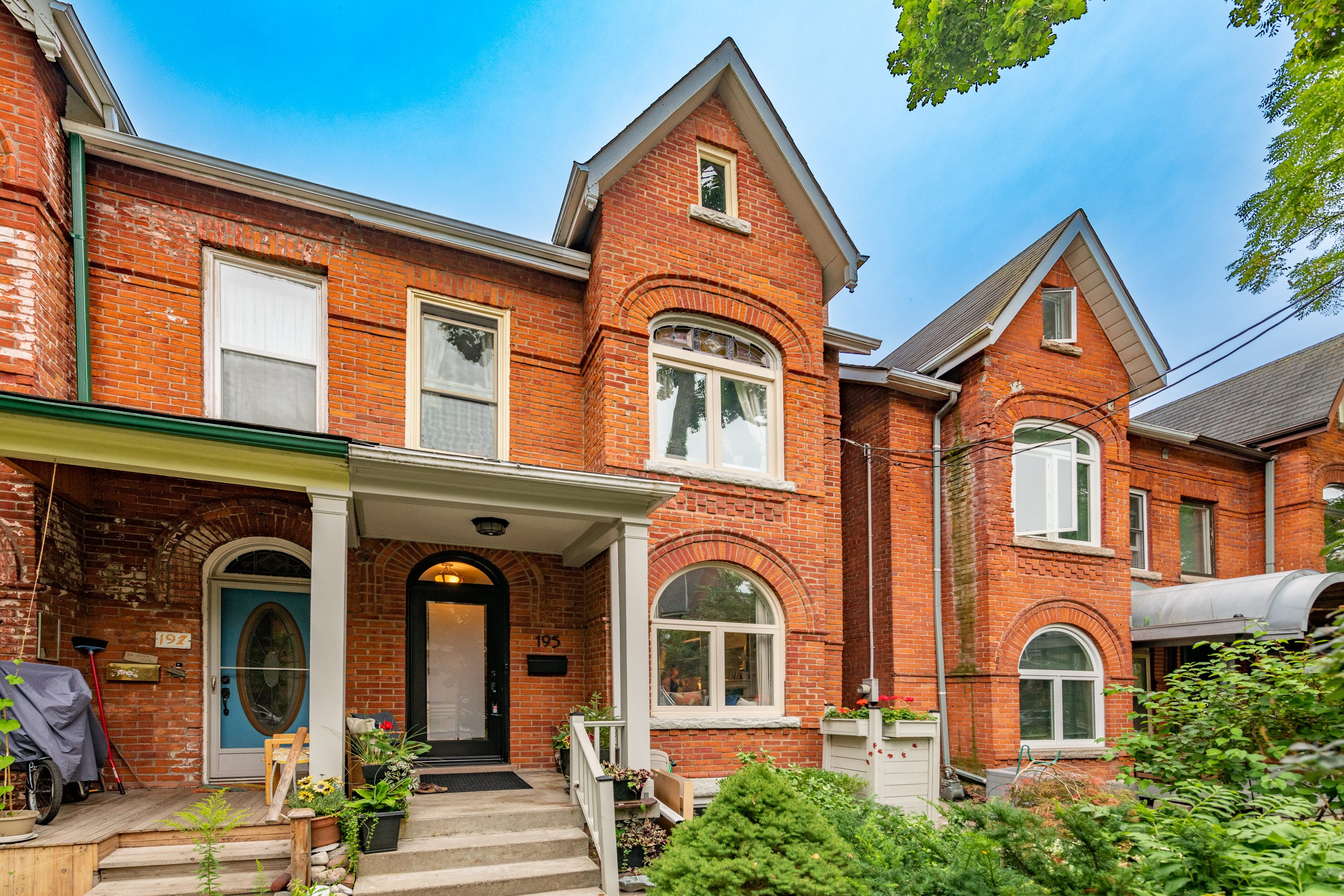 Slideshow PropertySpaces 195 Concord Avenue, Toronto, ON, Canada