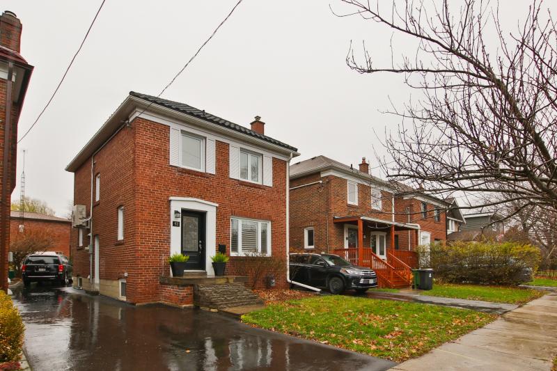 Slideshow PropertySpaces 42 Royal York Road, Etobicoke, ON, Canada