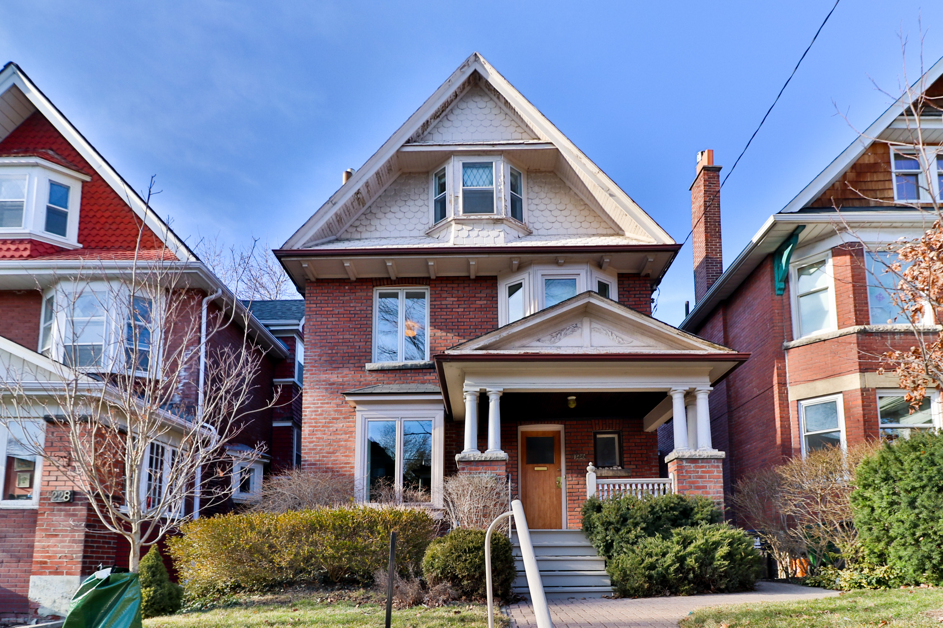 Slideshow PropertySpaces 226 Wright Avenue, Toronto, ON, Canada