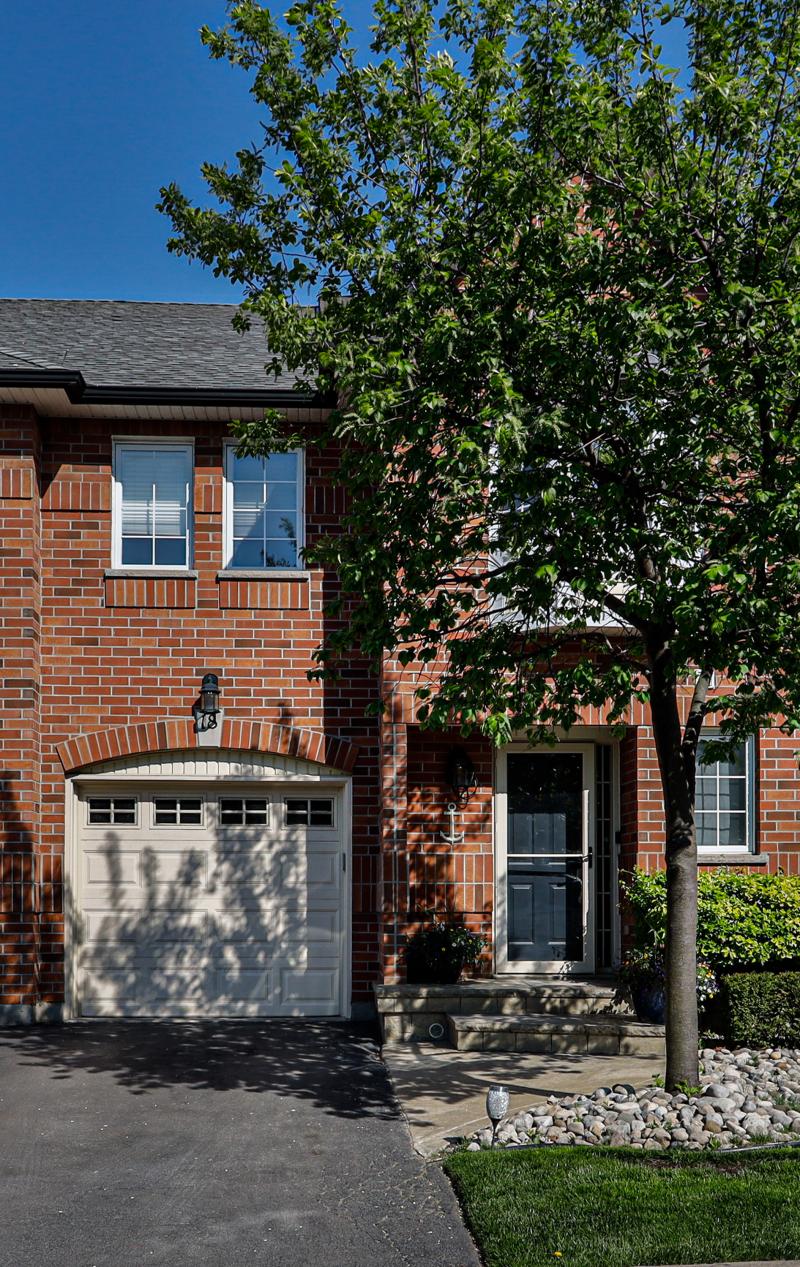 Slideshow PropertySpaces 145 Edgewater Drive, Stoney Creek, ON