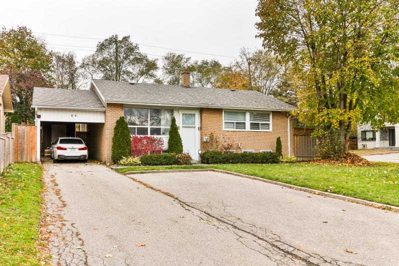 Slideshow PropertySpaces 64 Southwell Drive, North York, ON, Canada